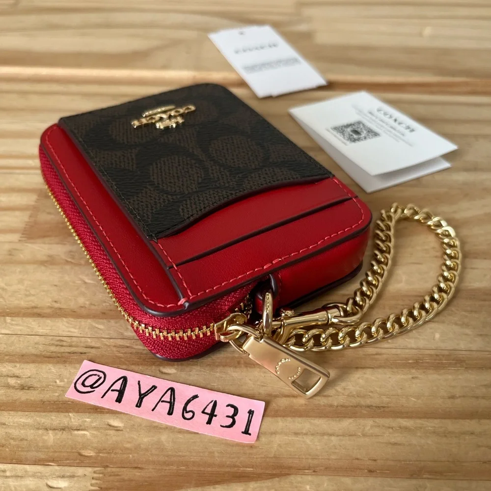Coach card case🎈🎈 - Picture 3 of 9